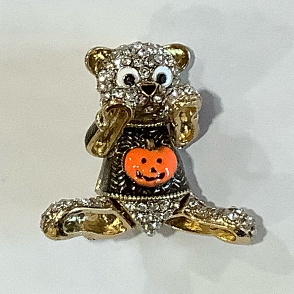 Gold-Tone Crystal Pumpkin Bear Brooch Pin - Picture 5 of 11